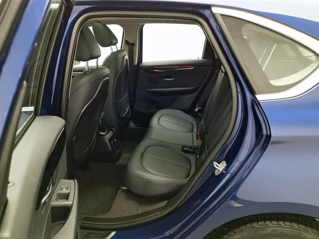 BMW 2 SERIES STATION WAGON