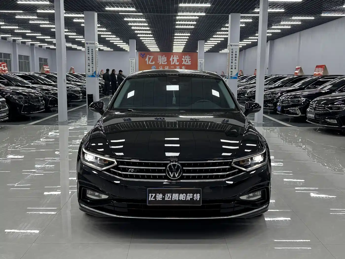 Volkswagen Magotan 2024 2 Million Units Public Sharing Edition 330TSI DSG Luxury фото 2