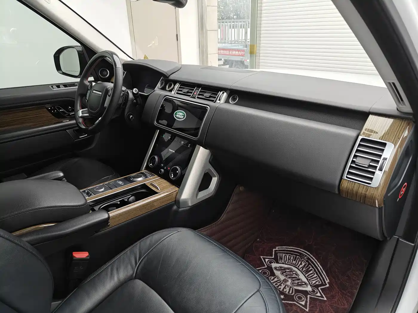 LAND ROVER RANGE ROVER