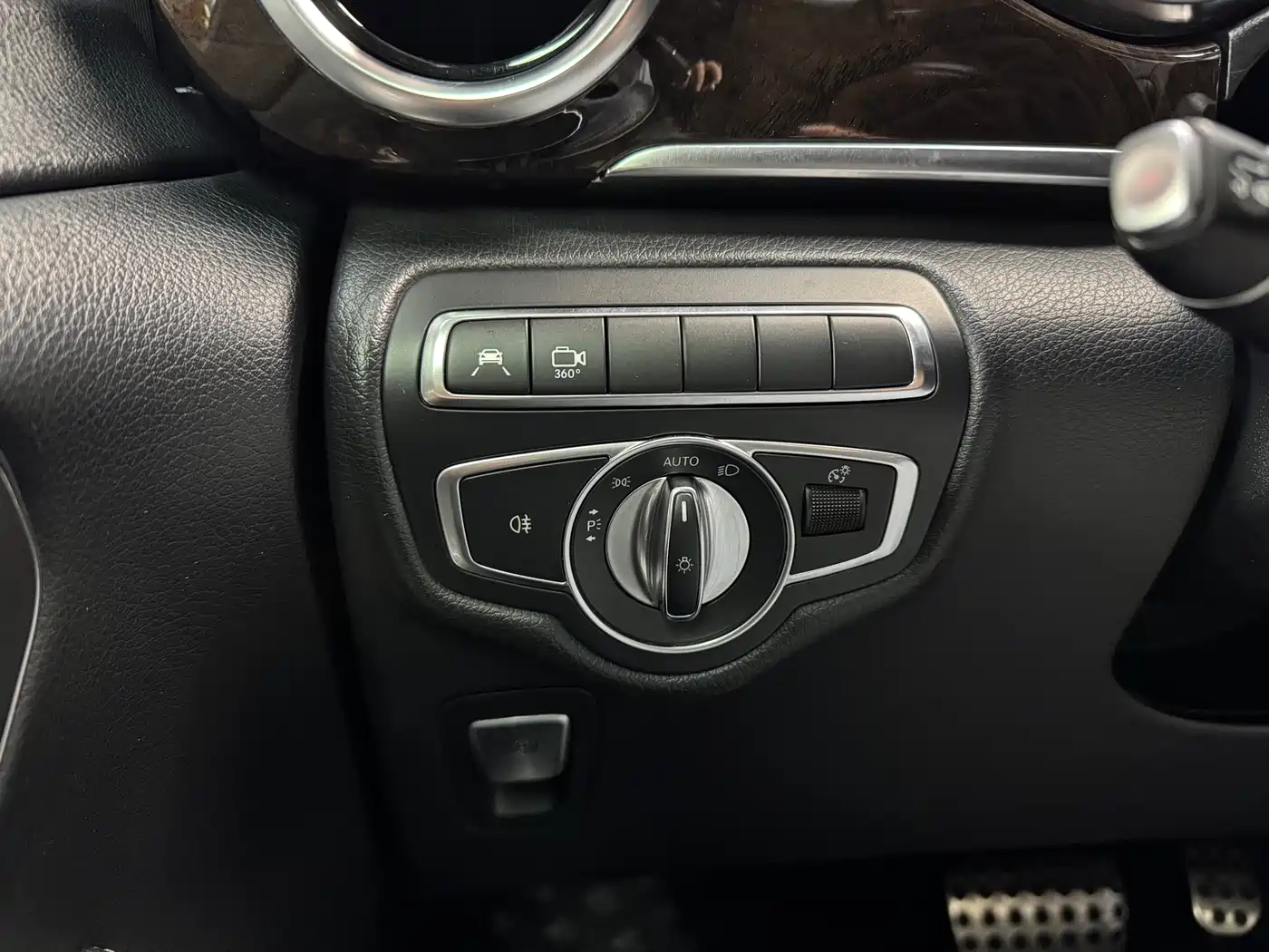 Mercedes-Benz V-Class 2018 V 260 L Premium Long Version China V фото 16