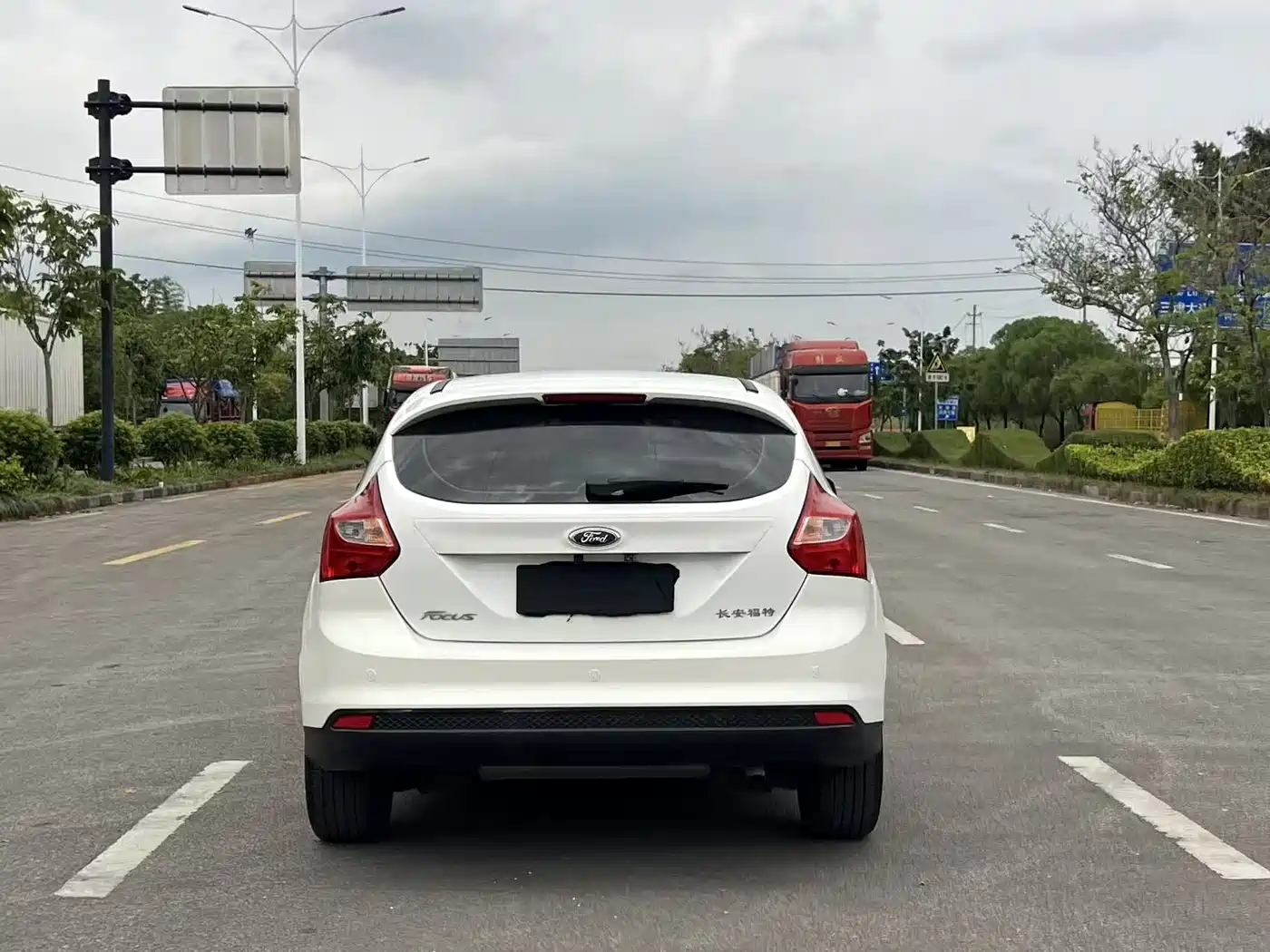 Фото 6 - Ford Focus