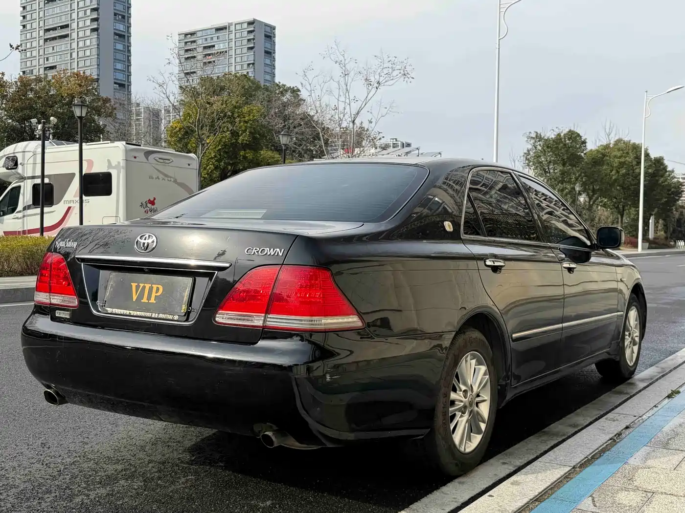 Toyota Crown 2005 Model 3.0L Royal Saloon фото 5