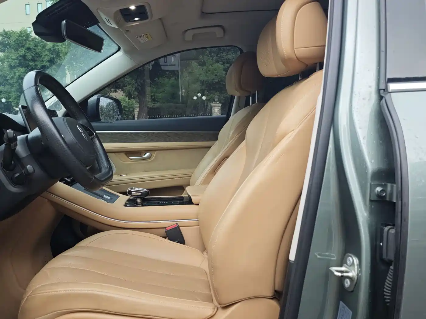 AITO Wenjie AITO M7 2022 1.5T RWD Comfort Edition фото 9