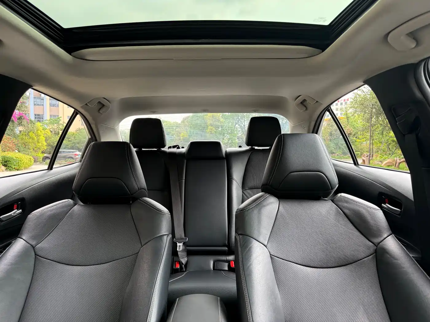 Toyota Corolla 2021 1.2T S-CVT Sport Edition фото 9