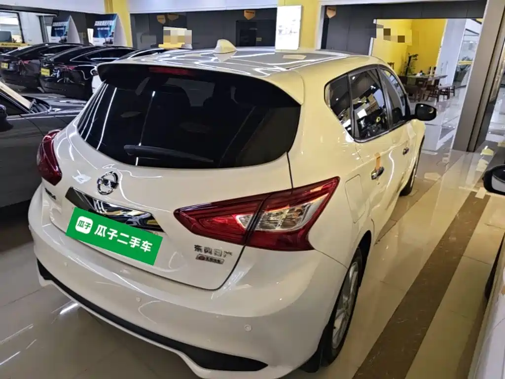Nissan Tiida 2024 2024 1.6L CVT Smart Drive Edition