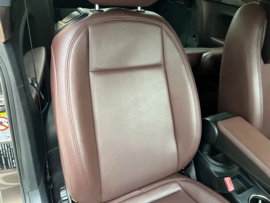 Volkswagen Beetle 2014 1.2TSI Fashion Edition фото 19