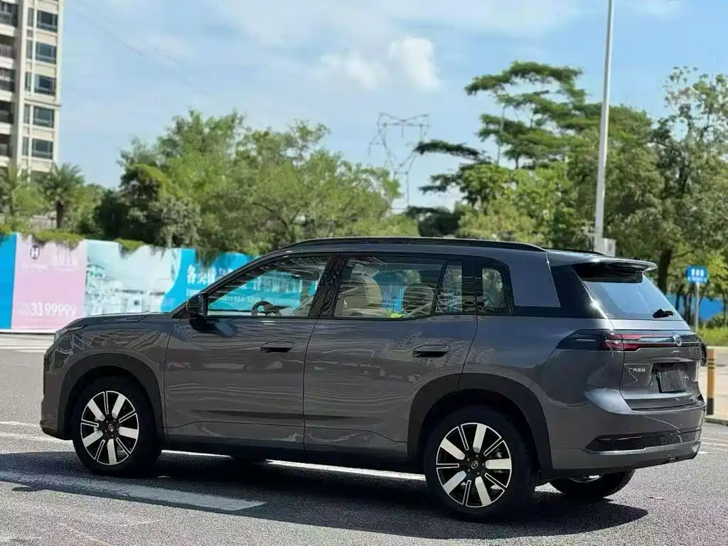 صورة 7 - GAC Trumpchi GS4