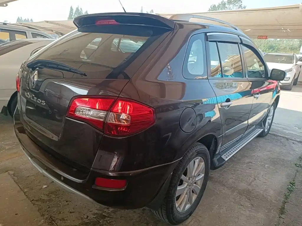 Renault Koleos (Import) 2015 2015 2.0L 2WD Standard