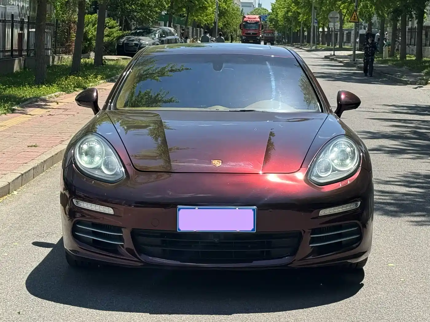 Porsche Panamera 2014 Panamera 4 3.0T фото 2