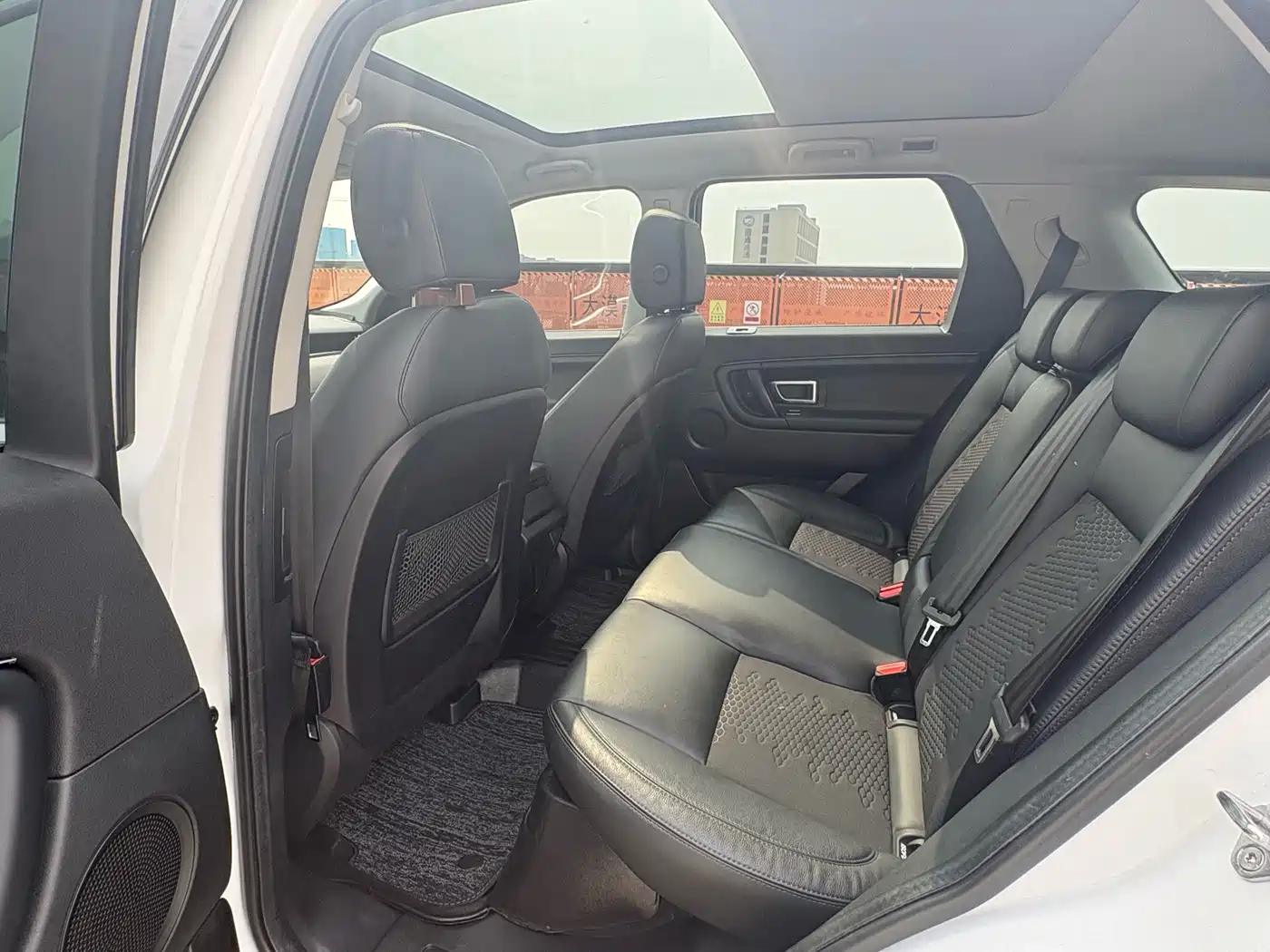 Land Rover Discovery Sport 2019 200PS PURE Edition China V фото 8