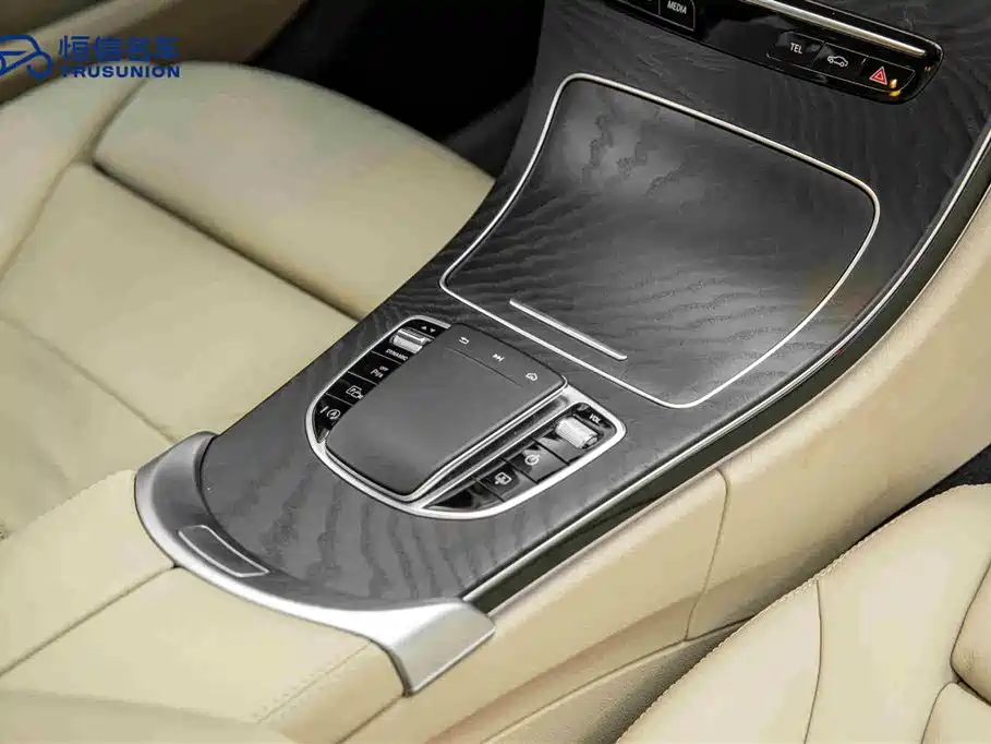 Mercedes-Benz C-Class 2019 C 300 L Sport Edition фото 19