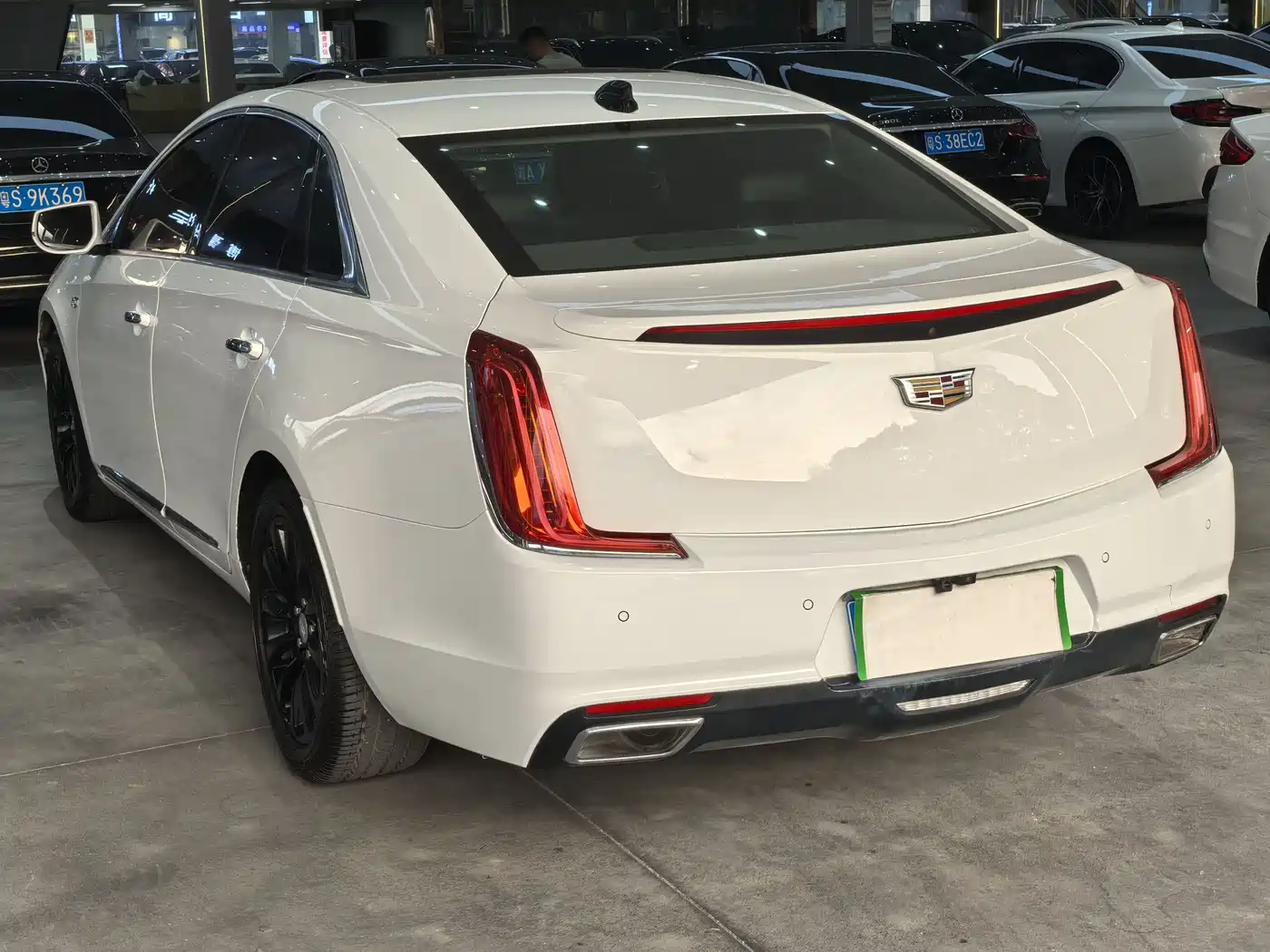 Cadillac XTS 2018 28T Technology фото 9