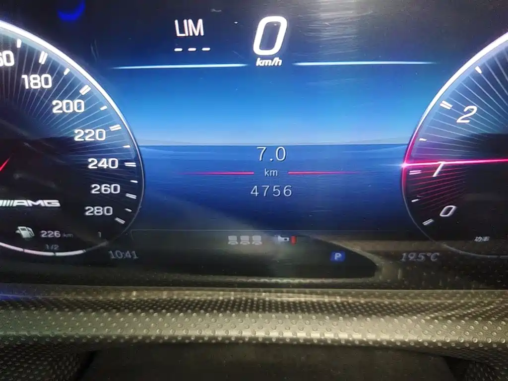 Mercedes-Benz CLA AMG 2024 Facelift AMG CLA 35 4MATIC фото 19