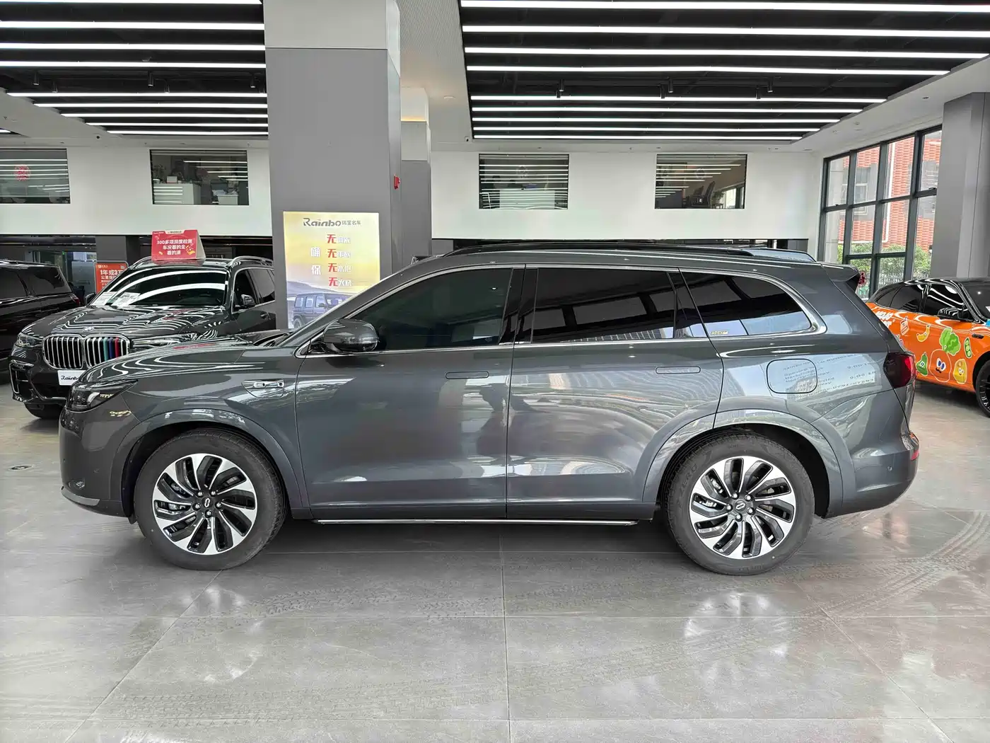 AITO Wenjie AITO M7 2024 1.5T Smart AWD Max Edition 5-Seater фото 5