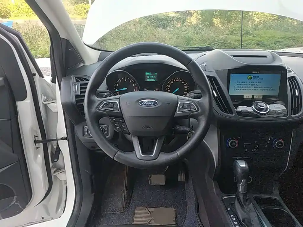 Ford Kuga 2017 2017 EcoBoost 180 FWD Platinum