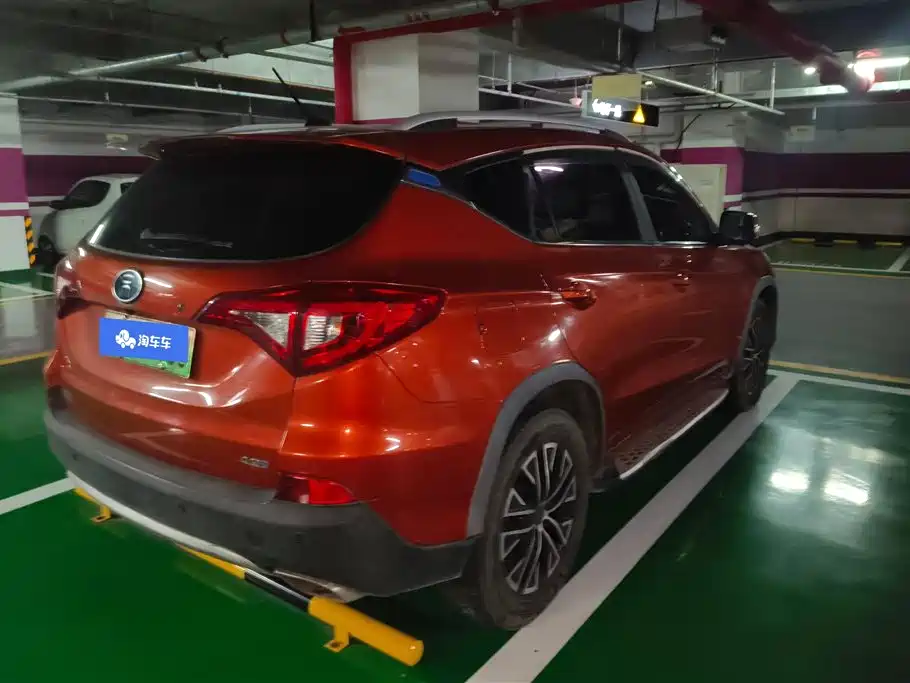 BYD Song New Energy 2017 Song DM 1.5TID Full-time 4WD Premium фото 3