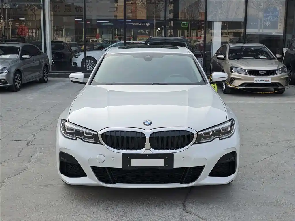 BMW 3 Series 2022 Facelift 325Li M Sport Package фото 3