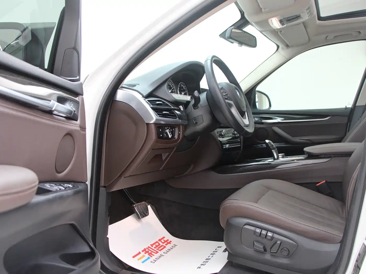 BMW X5 (Import) 2014 xDrive35i Leading фото 8