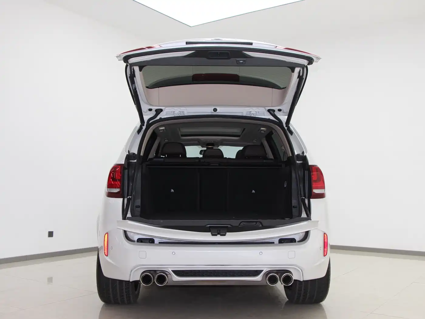 BMW X5 (Import) 2014 xDrive35i Leading фото 13