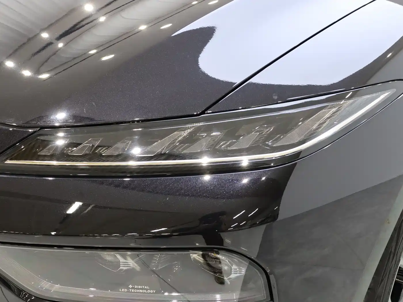 2025 Dongfeng Yipai eπ007
