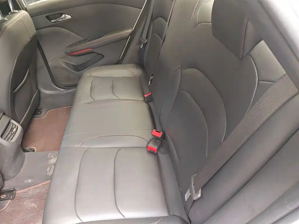 Chevrolet Monza 2019 RS 330T Auto Smooth Edition China VI фото 17