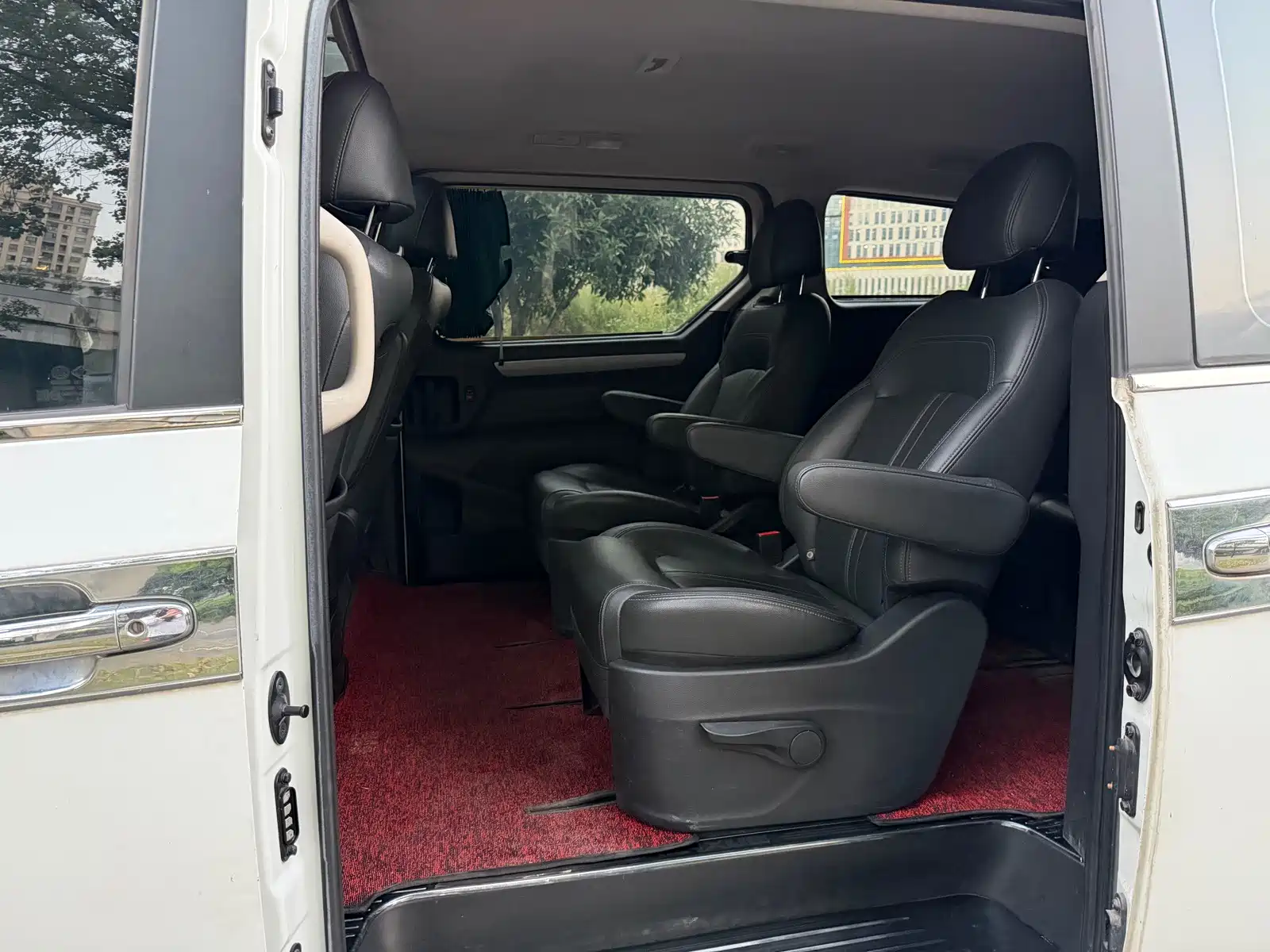Фото 6 - Maxus G10