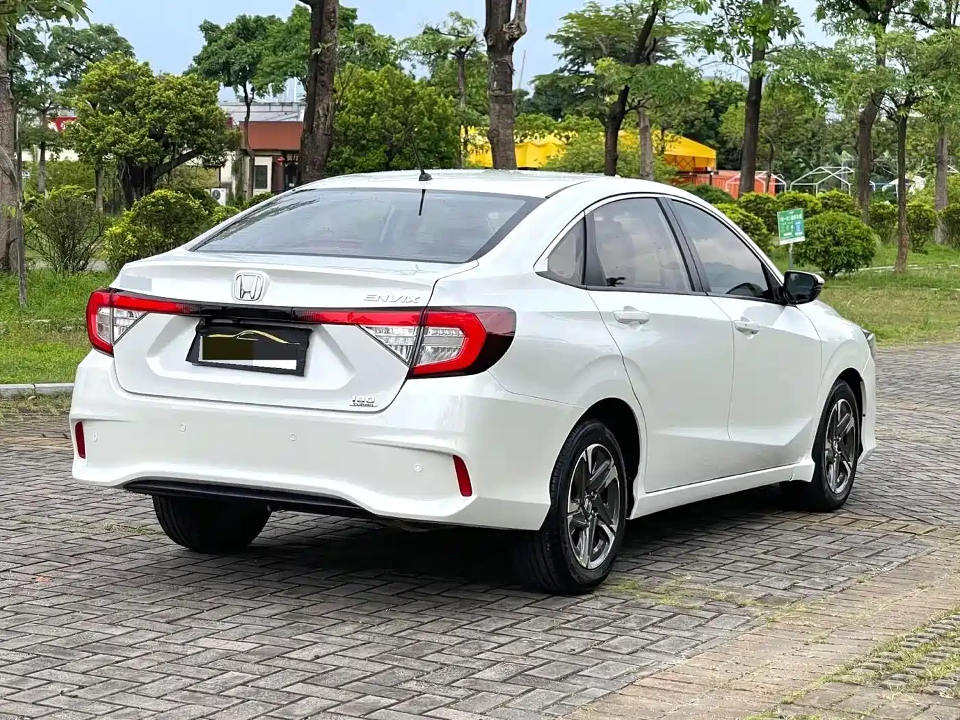 Honda ENVIX 2021 2019 180TURBO CVT Enjoyment China V