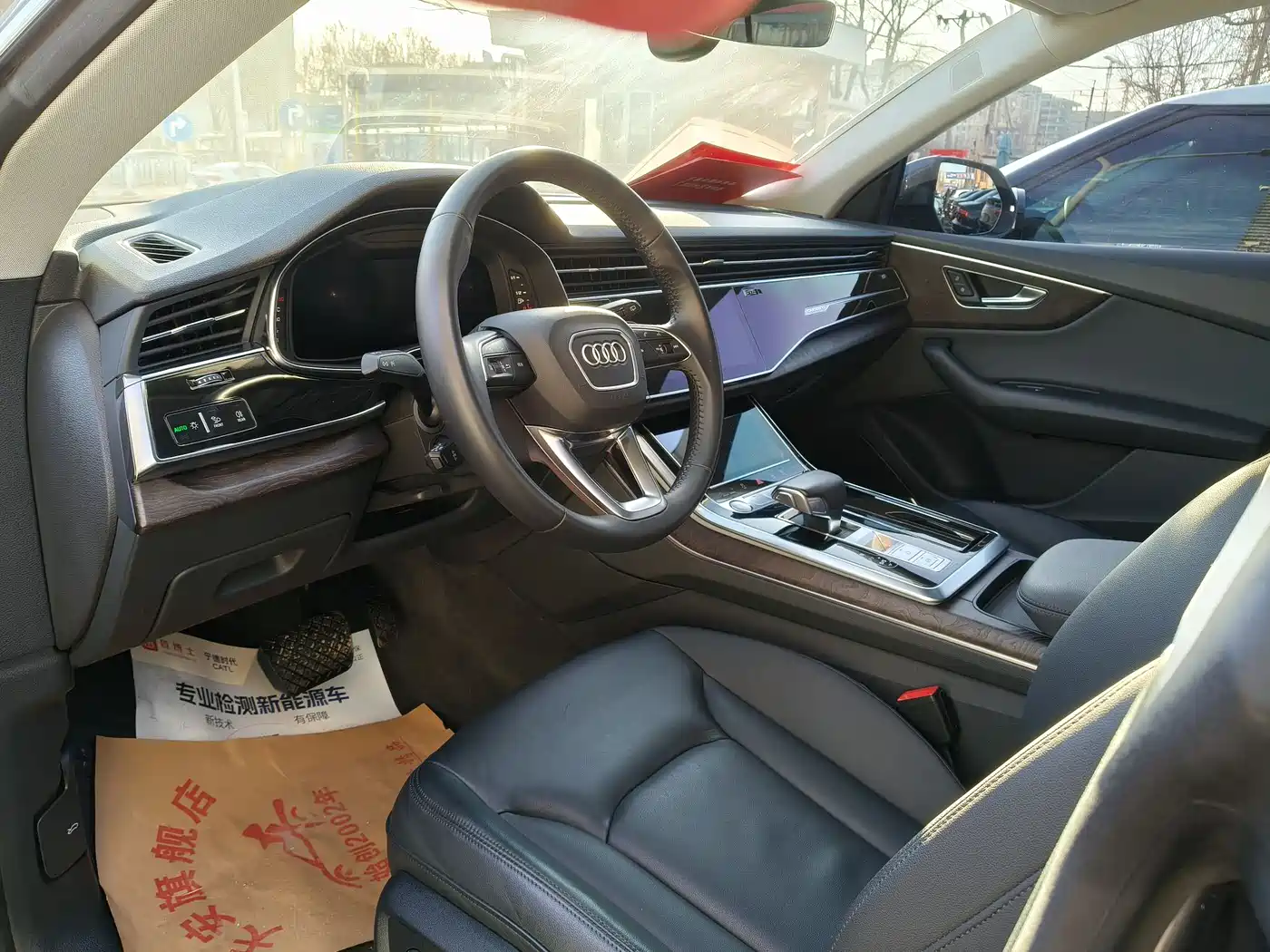 Audi Q8 2019 55 TFSI Luxury Dynamic фото 8