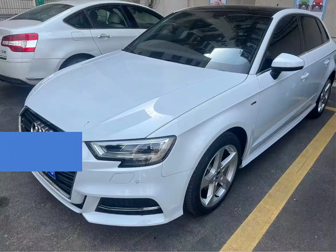 Audi A3 2018 30th Anniversary Sportback 35 TFSI Style