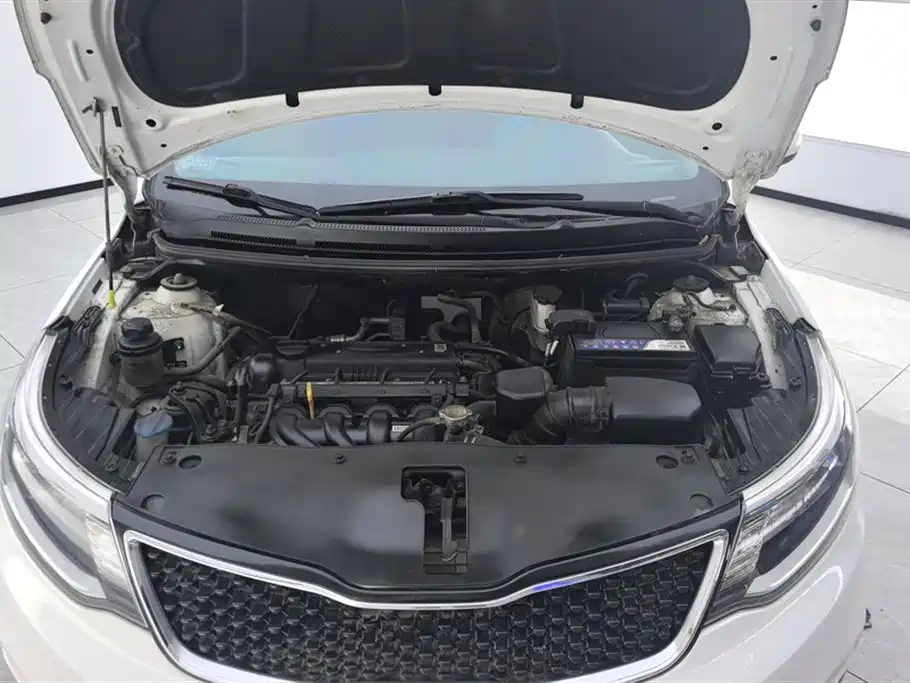 Kia K2 2015 Sedan 1.4L MT GLS фото 10
