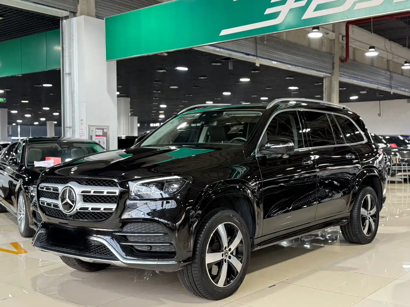 MERCEDES-BENZ GLS