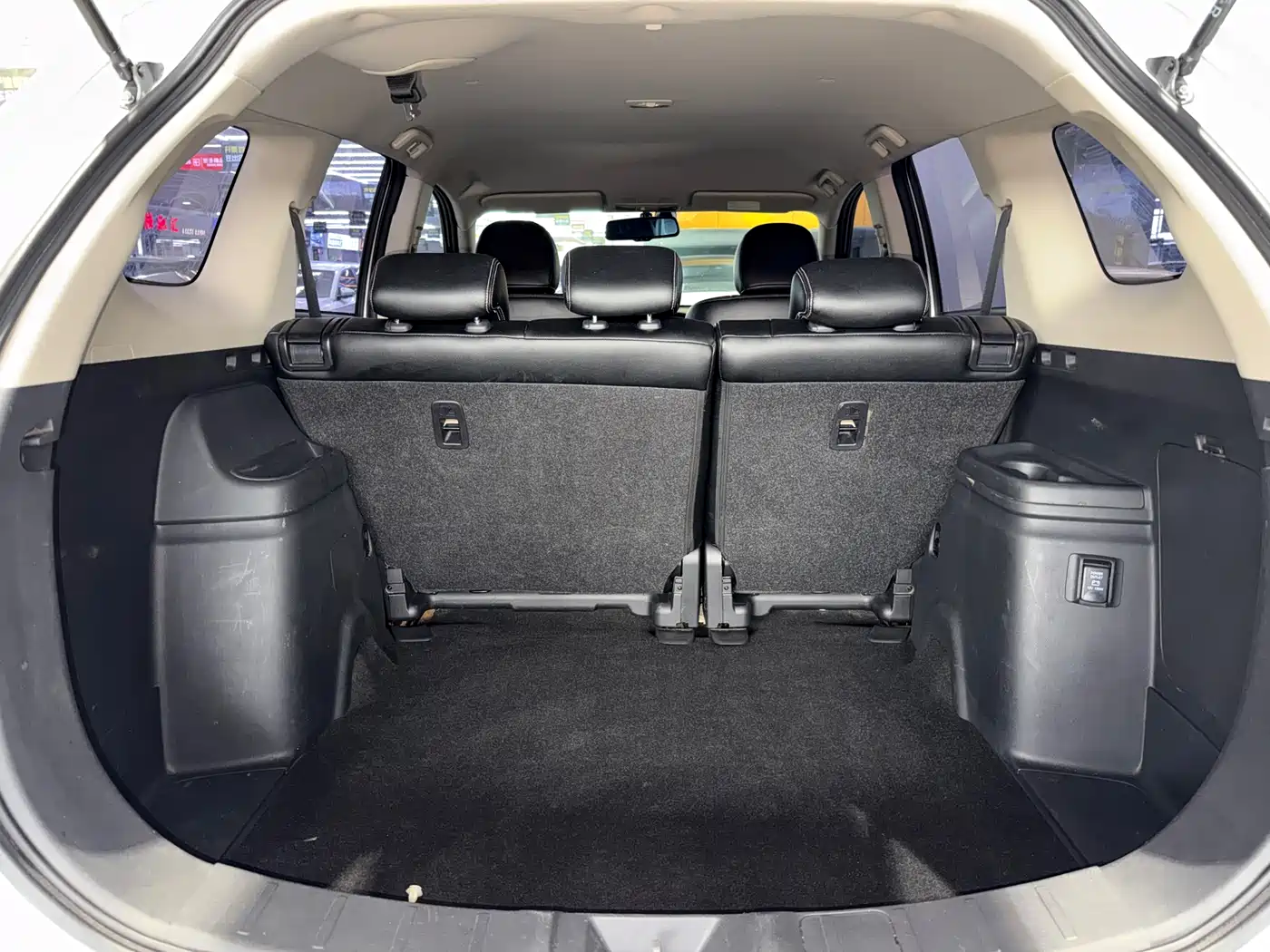 Mitsubishi Outlander 2021 2.0L 2WD Smooth Ride Version 5-Seater фото 12