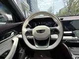Фото 8 - Geely Monjaro
