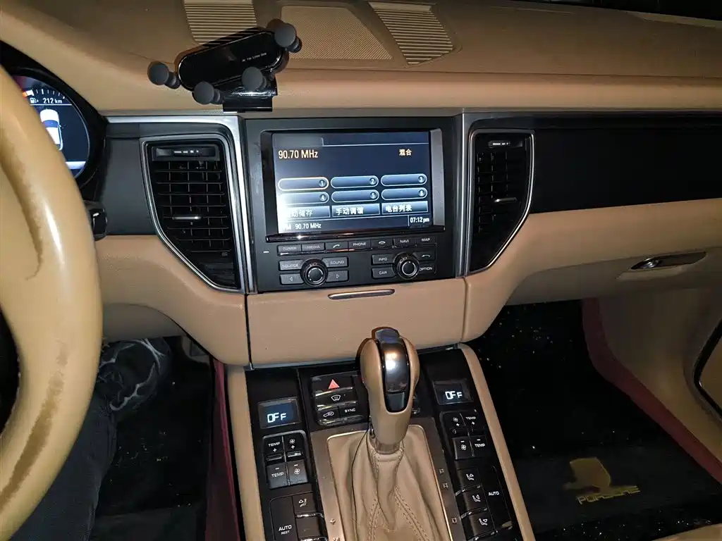 Porsche Macan 2014 Macan 2.0T фото 6