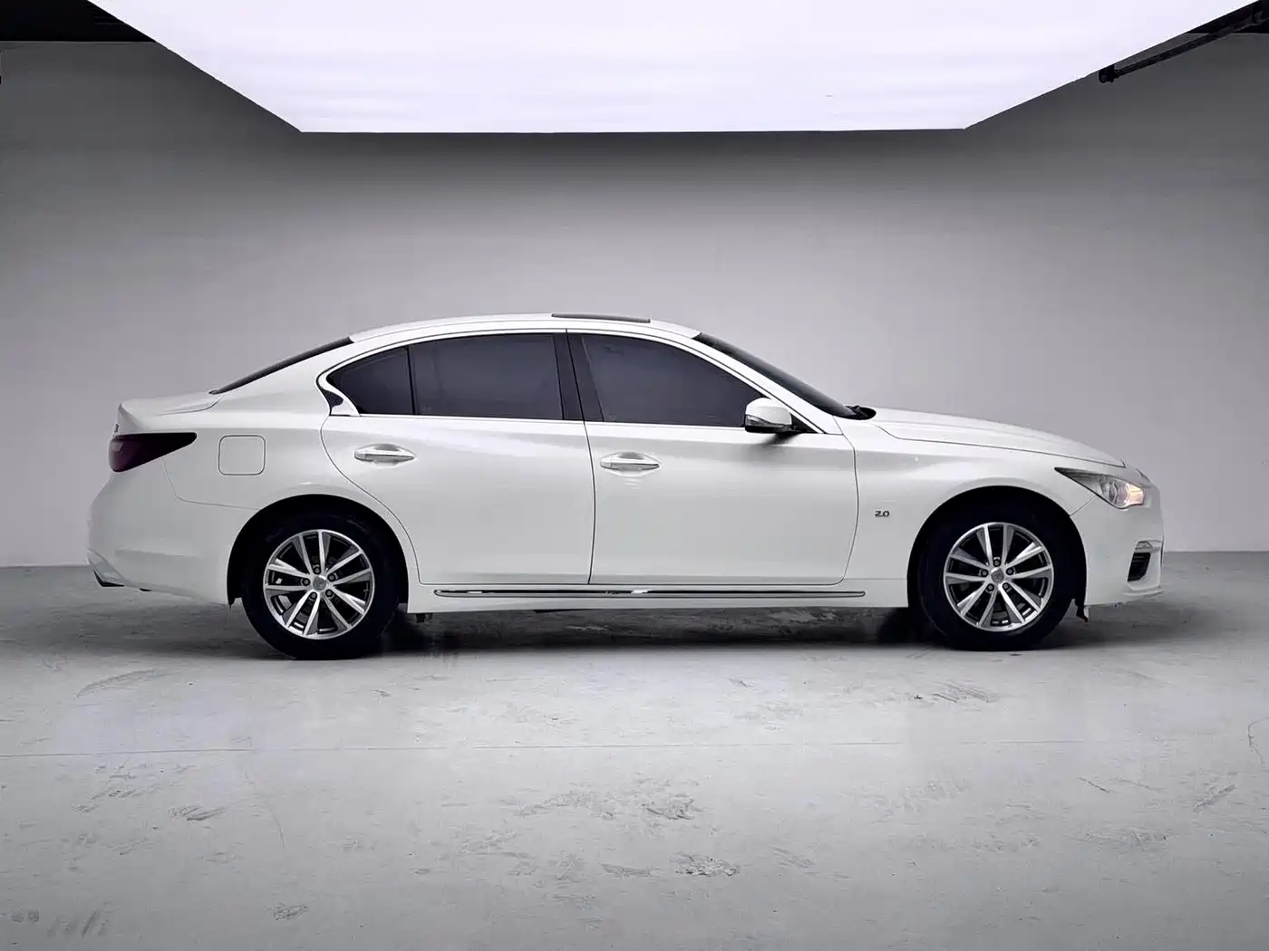 Infiniti Q50L 2019 2018 2.0T Comfort (China VI)