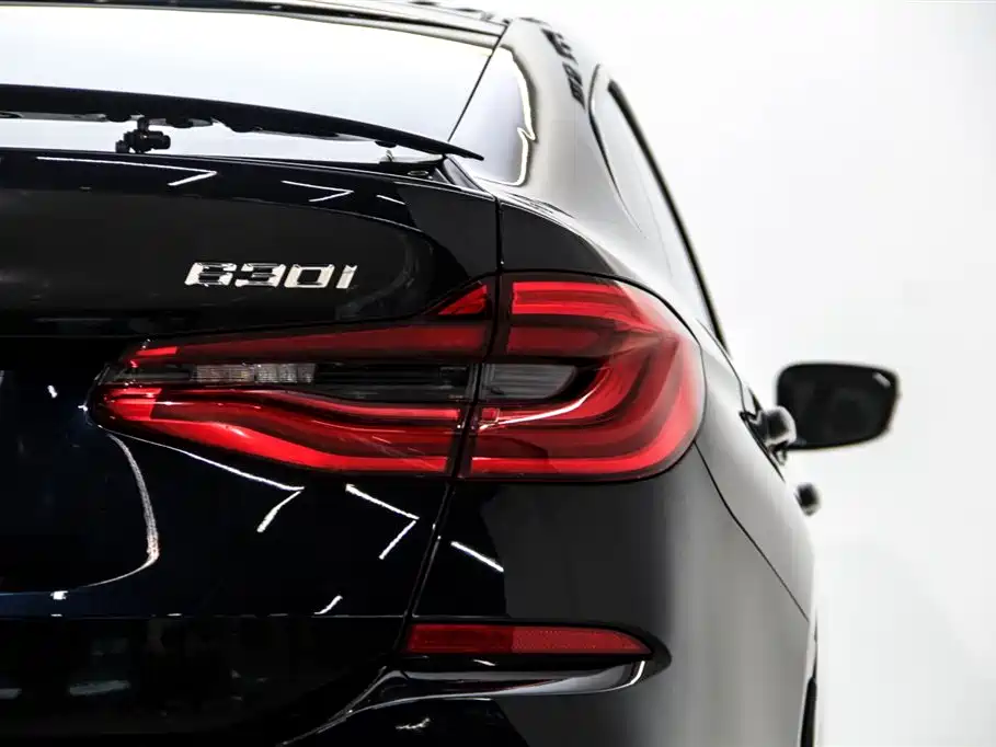 BMW 6 Series GT 2021 630i M Sport Package фото 33