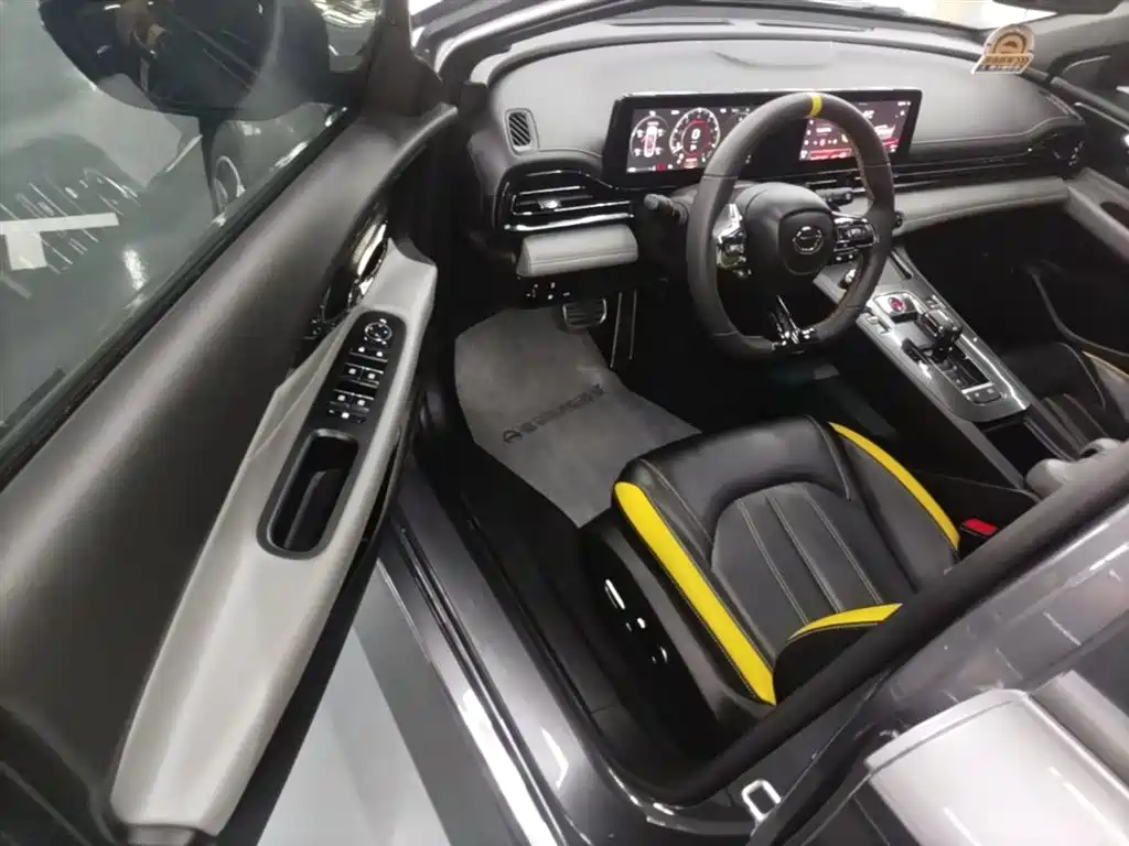 GAC Trumpchi Trumpchi Emkoo 2023 270T DCT J16 Edition фото 16