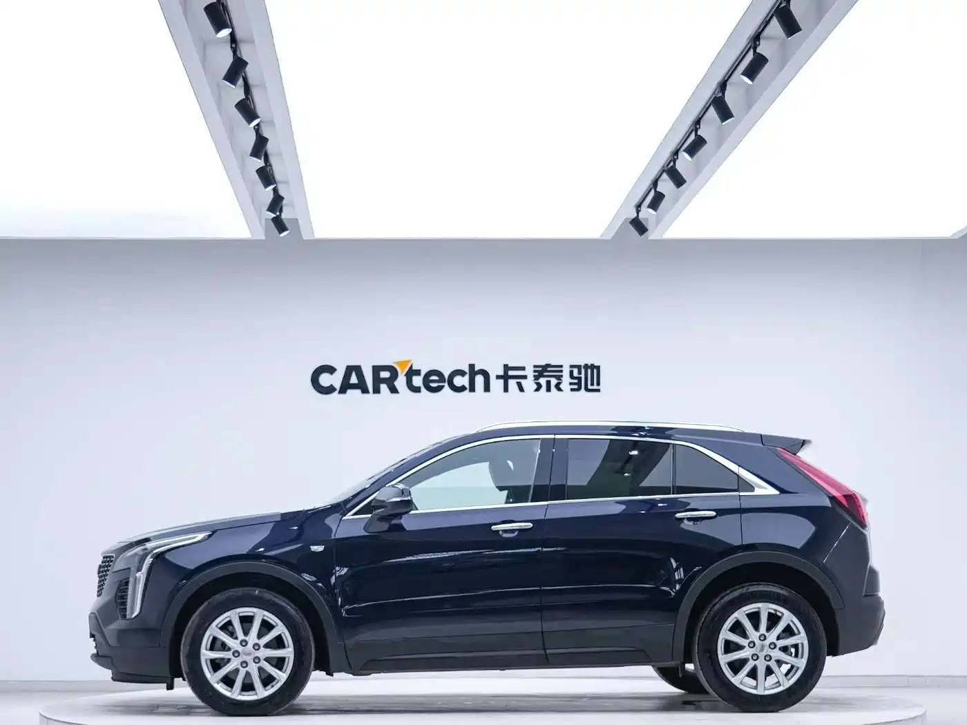 Cadillac XT4 2022 28T FWD Style фото 7