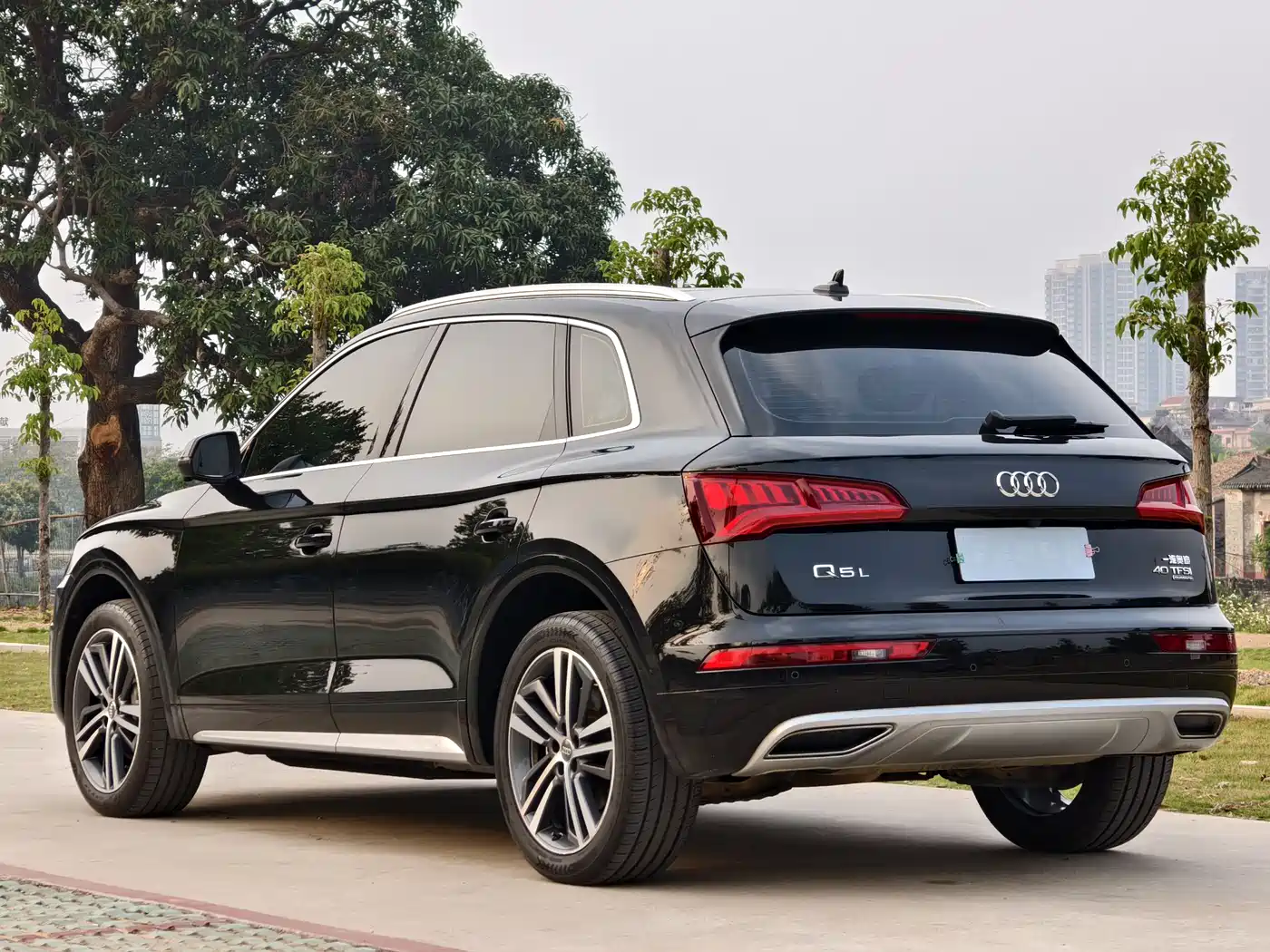 Audi Q5L 2020 40 TFSI Prestige Progressive фото 12