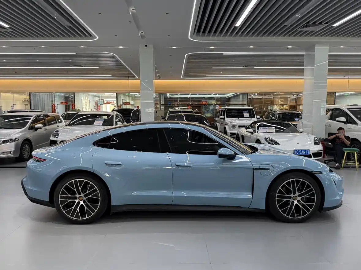 Porsche Taycan 2020 Taycan фото 7