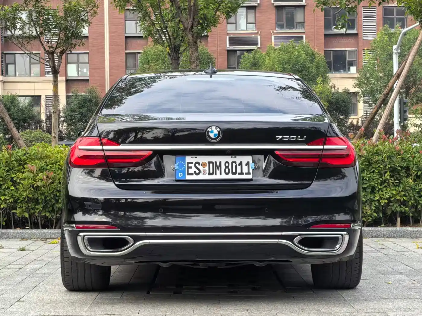 BMW 7 Series 2018 730Li Premium Type Excellence Package фото 3