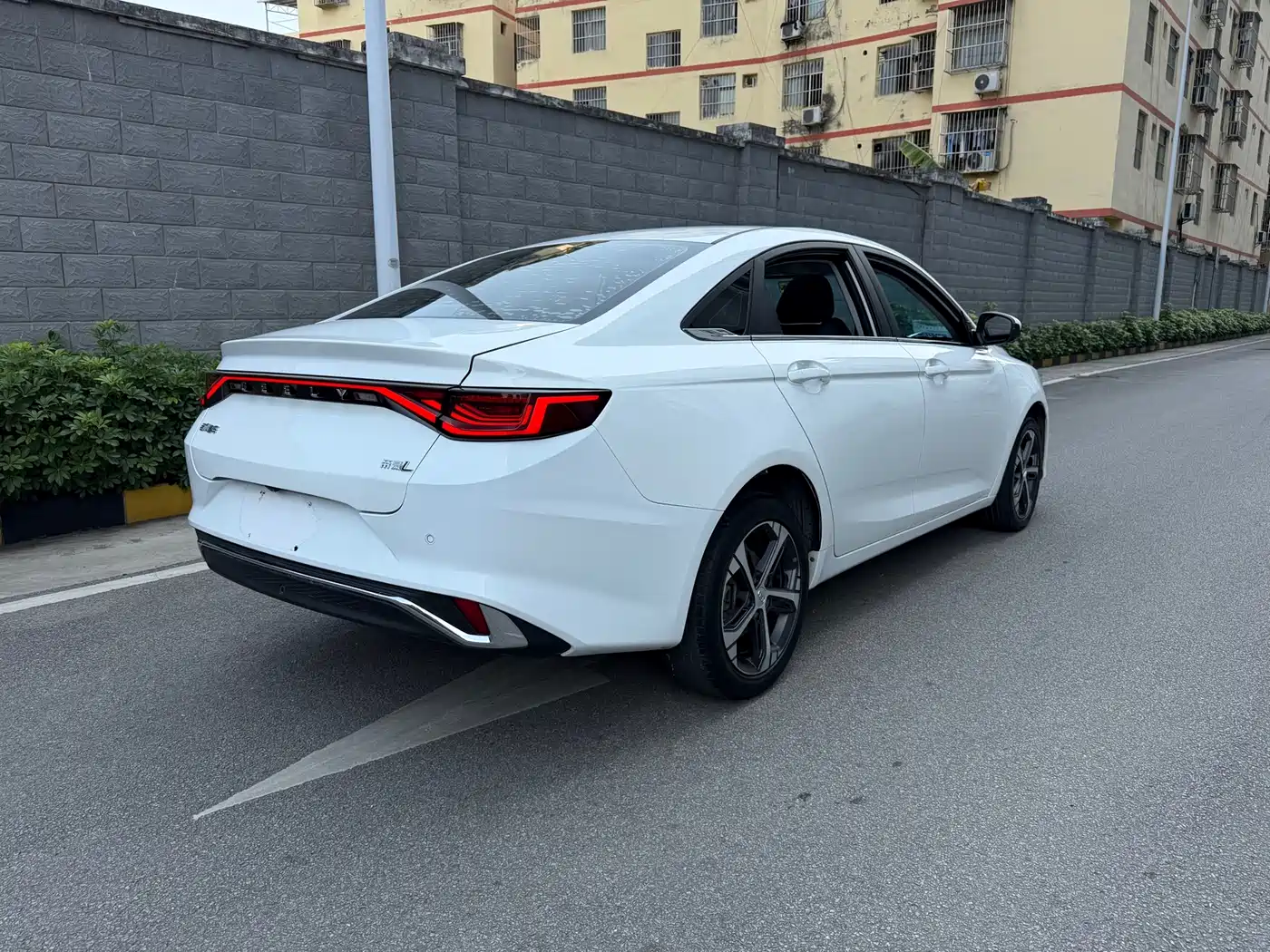 Geely Emgrand L 2022 2022 1.4T CVT Prestige Type