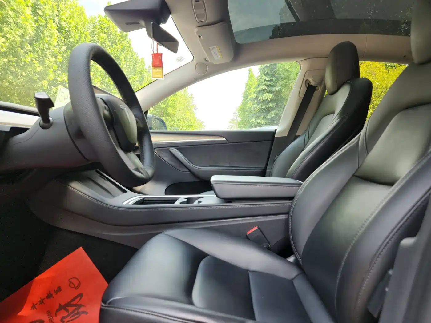 Фото 4 - Tesla Model Y