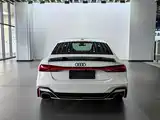 Photo 20 - Audi A7
