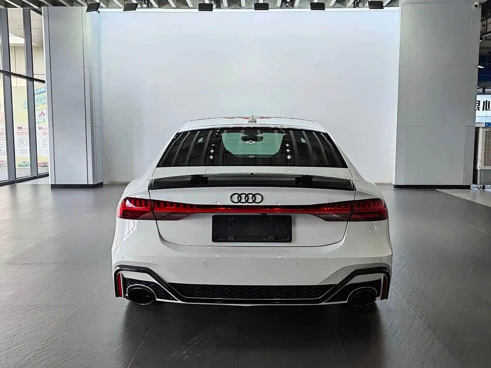 Photo 20 - Audi A7