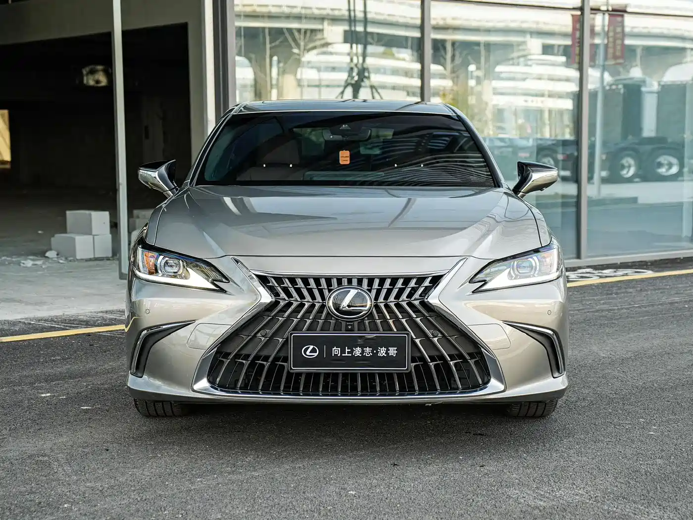 Lexus ES 2024 200 Premium Edition фото 2