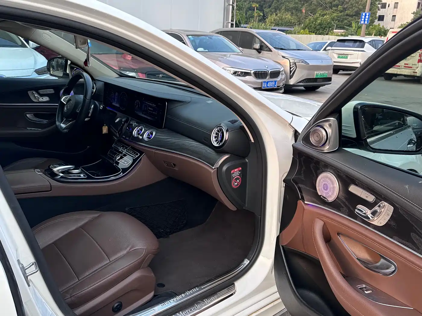 Mercedes-Benz E-Class 2016 E 300 L Sport Fashion Type фото 15