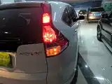 Фото 8 - Honda CR-V
