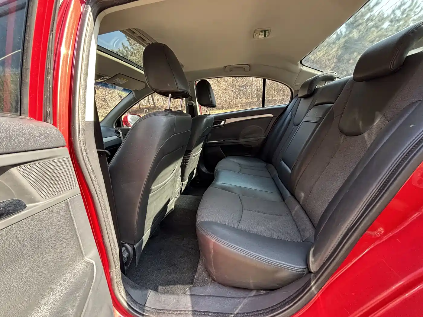 Roewe 350 2014 2013 350C 1.5L Automatic Joy Edition