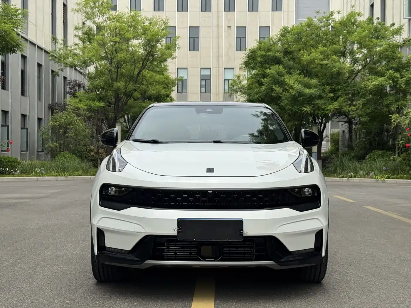 Lynk & Co 05 2020 2.0TD 4WD Halo Edition фото 2